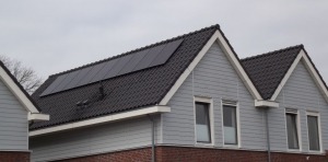 0204van 9x270Wp Suntech in Herveld